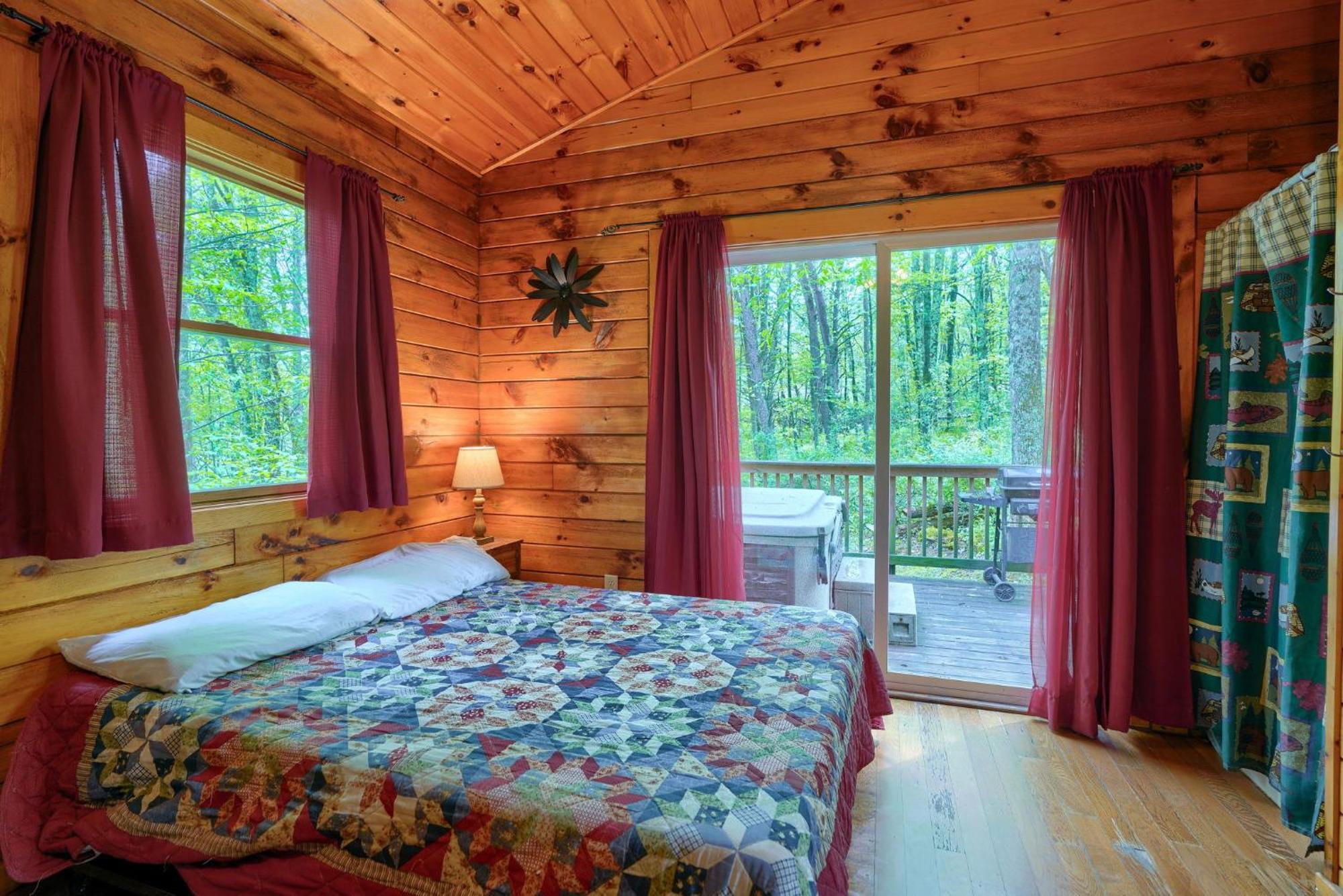 Blue Rose Cabins - Cozy Cabin Logan Dış mekan fotoğraf