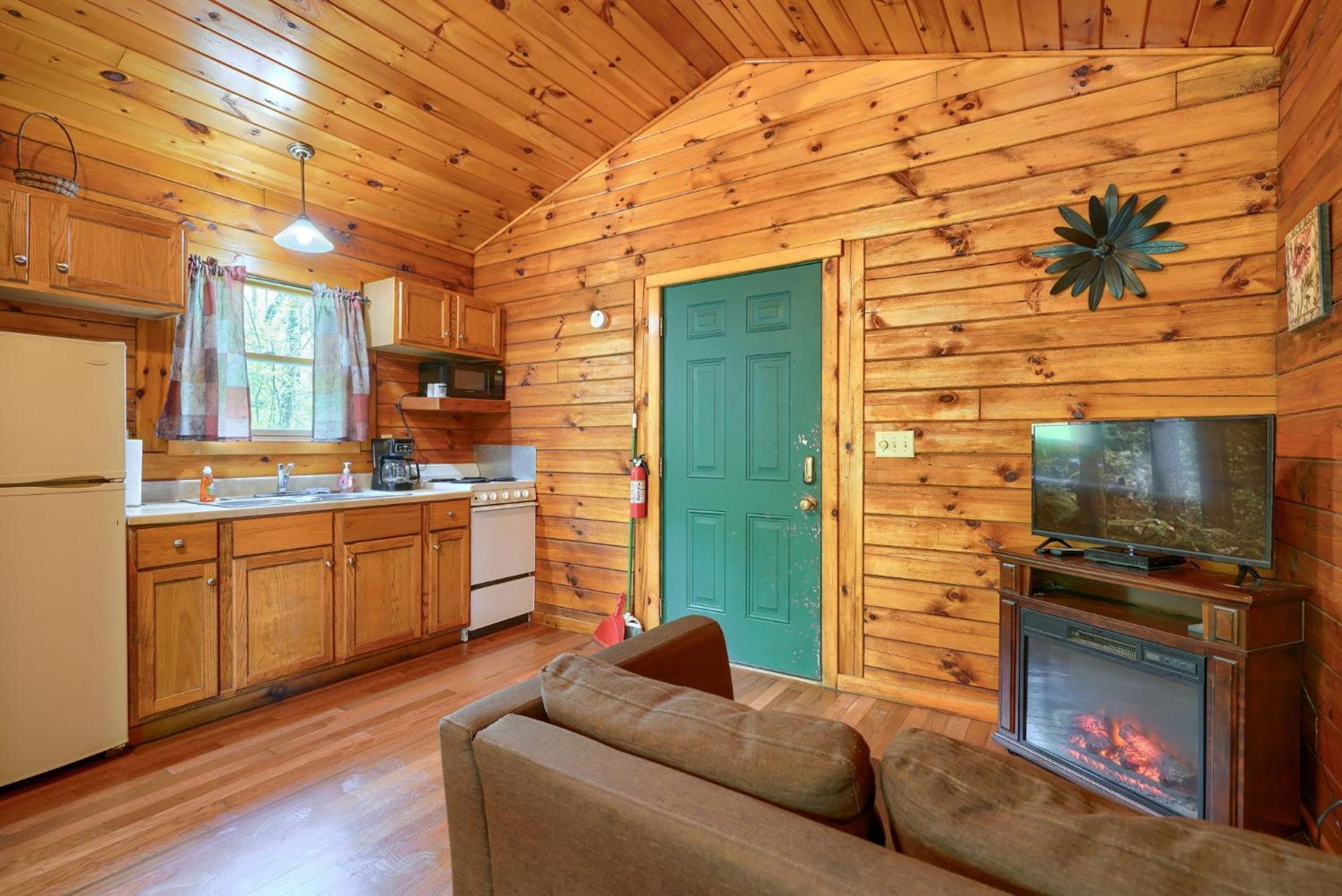 Blue Rose Cabins - Cozy Cabin Logan Dış mekan fotoğraf