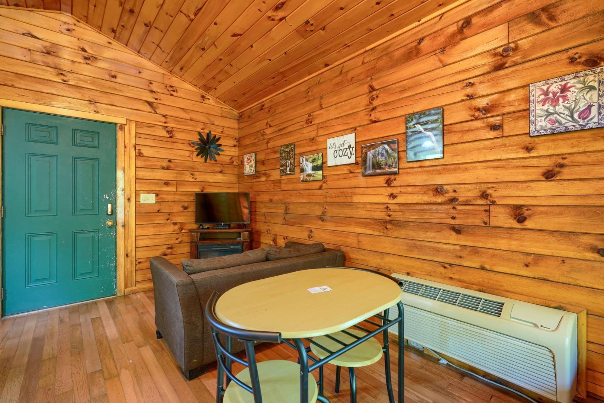 Blue Rose Cabins - Cozy Cabin Logan Dış mekan fotoğraf